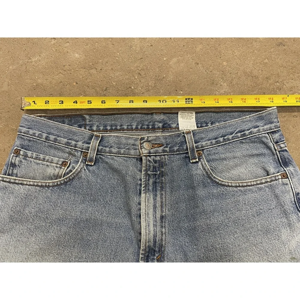 Levis 550‎ Jeans Mens 36x30 Light Wash Blue Relaxed Tapered Zip Fly Distressed